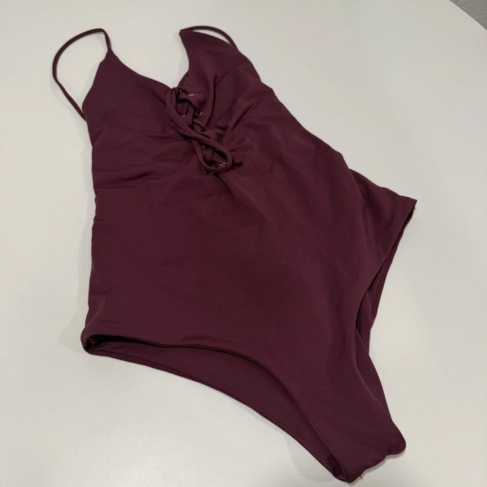 Tavik Swimwear Womens Small Burgundy Lace Up Front One Piece Swimsuit Burgundy